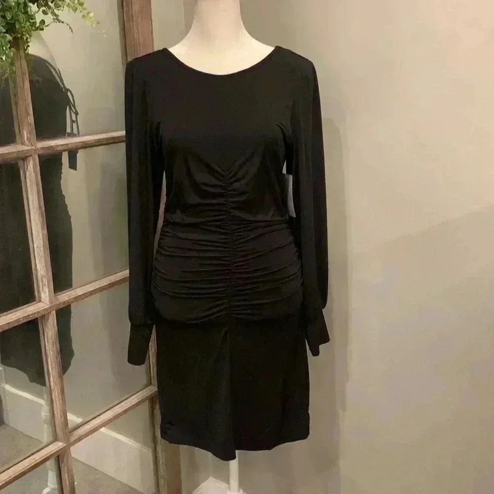 19 Cooper Ruched Dress with bow detail in back